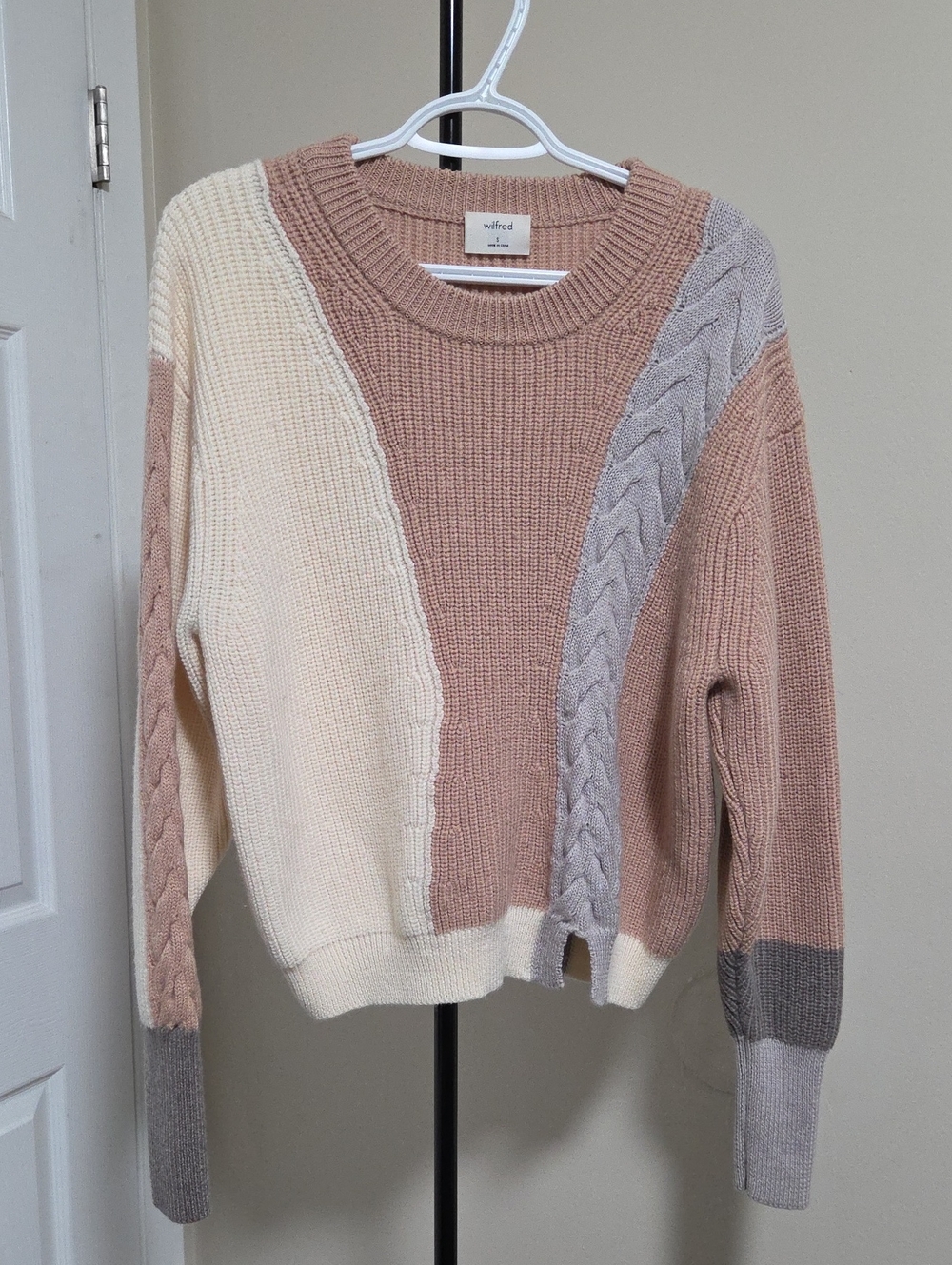 Wilfred 100% Merino Wool Blush, Cream & Gray Colorblock Cable Knit Sweater